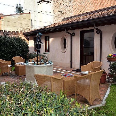 Dolcemela Hotel Ferrara Exterior photo
