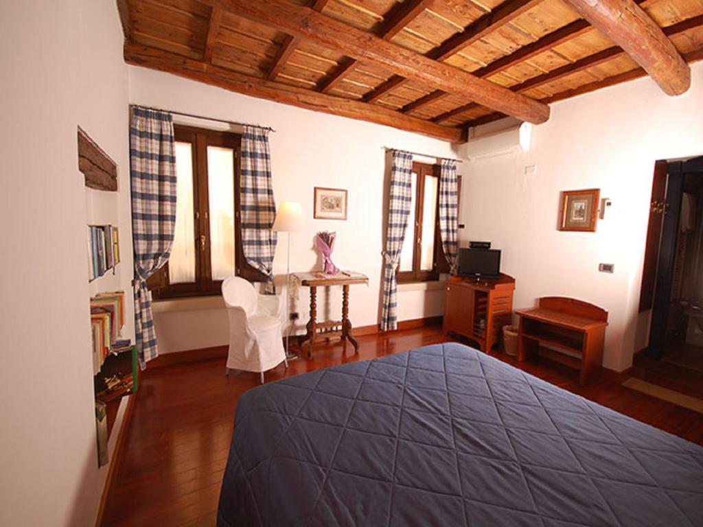 Dolcemela Hotel Ferrara Room photo